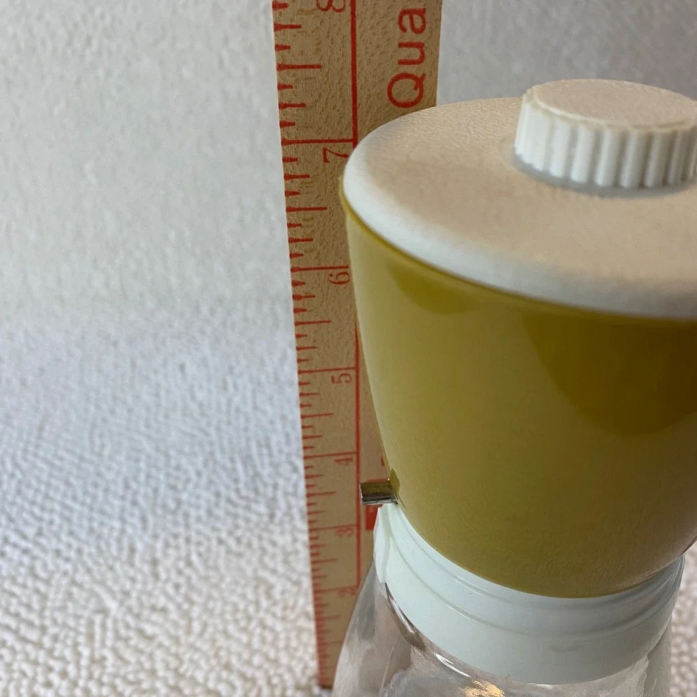Vintage Federal Housewares Nut Chopper Mustard Yellow Gold‎ Glass Jar Nibot Corp